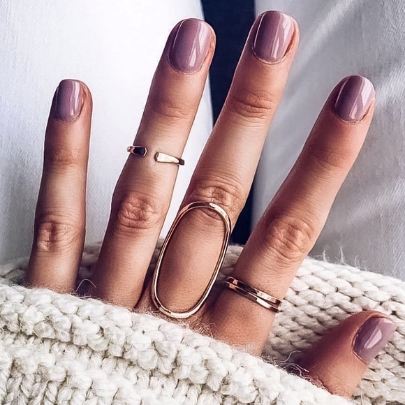 Jewelry - ⚜️[𝟯/$𝟭𝟴]⚜️4 Gold Simple Minimalist Rings Set NEW